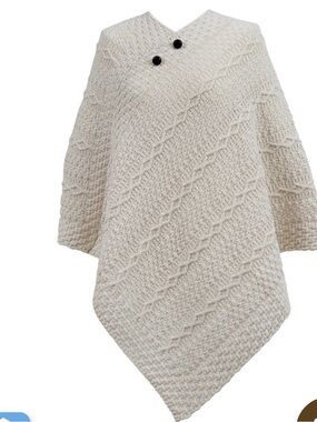 Morgan Clan Aran merino wool poncho one size wool sweater